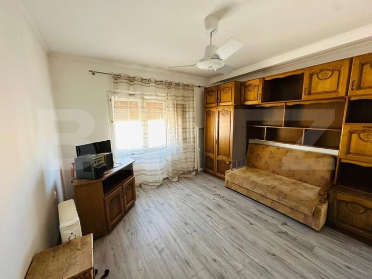 Garsoniera de vanzare, 21mp, zona Ampoi 1 - 4