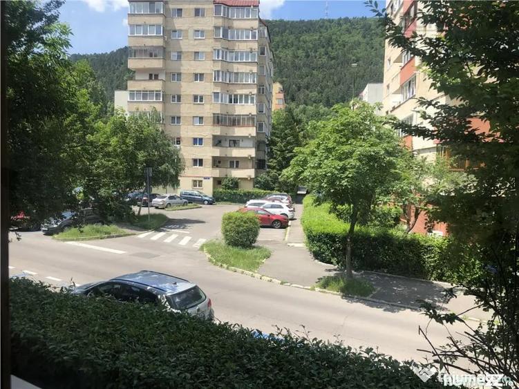 RACADAU RENOVAT 2 camere decomandat cu parcare - 3