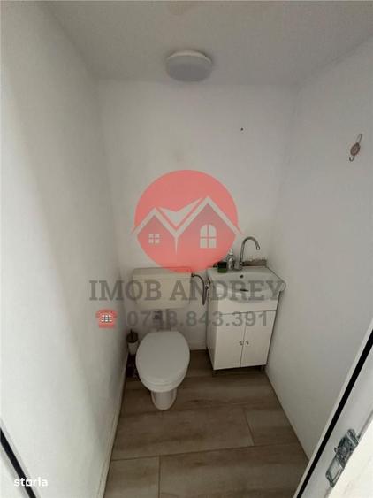 Spațiu comercial, de 20 mp, în Central
