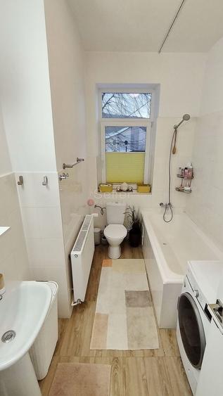 Apartament cu 4 camere decomandat, mobilat în Astra