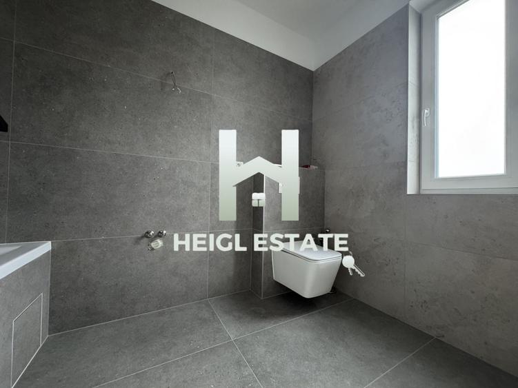 Duplex cu 5 camere cu Canalizare în Dumbrăvița