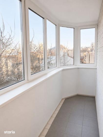 Apartament cu 3 camere decomandat în Central