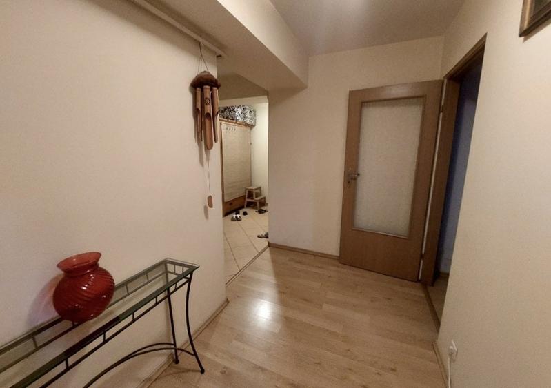 Apartament cu 2 camere nedecomandat în Vitan-Bârzești