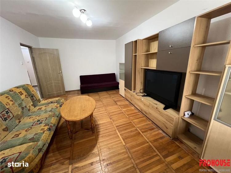 Apartament cu 3 camere decomandat în Bistrița Lac