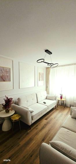 Apartament cu 4 camere în Astra