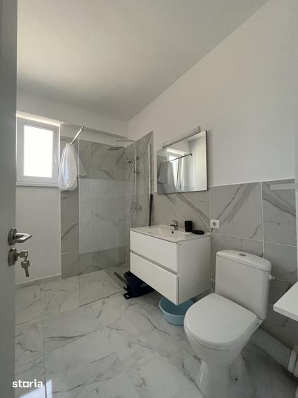 Apartament cu 3 camere în Cetate