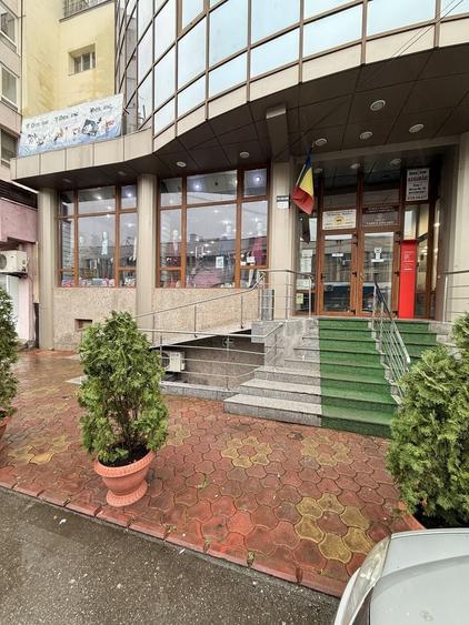 Spațiu comercial, de 165 mp, în Vest