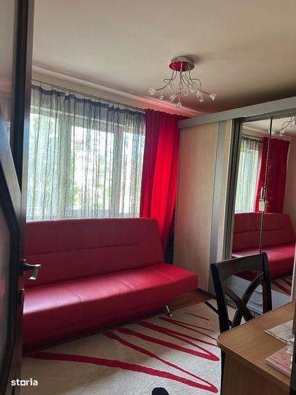 Apartament cu 3 camere în Circumvalațiunii