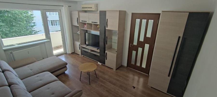 Apartament cu 3 camere + loc de parcare - 7