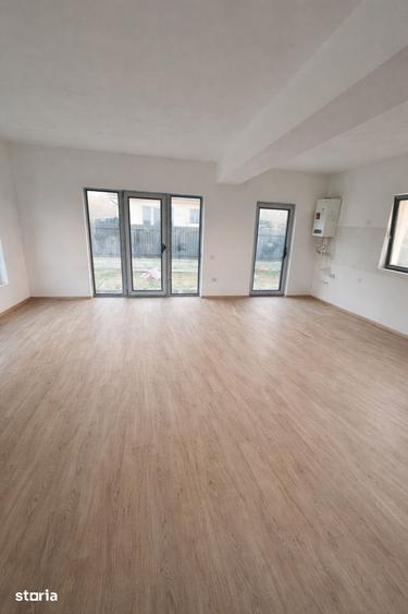 Casă cu 3 camere cu Teren 285 Mp în Clinceni