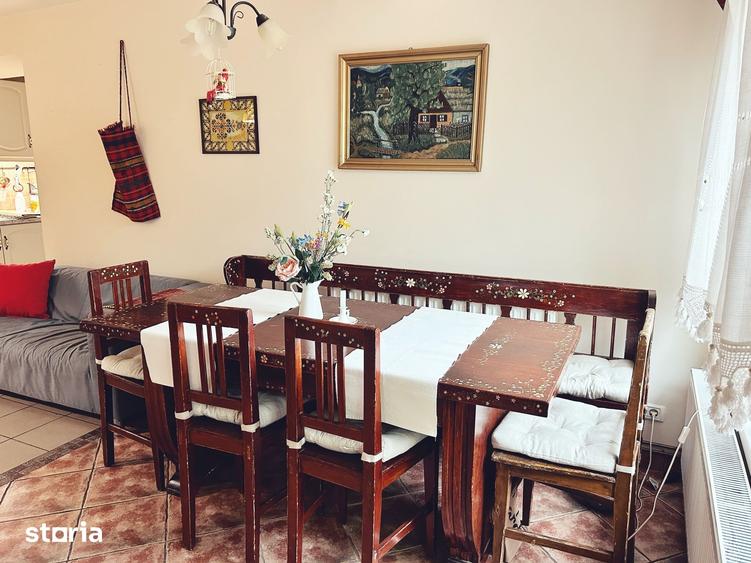 Casă cu 5 camere cu Teren 920 Mp în Central