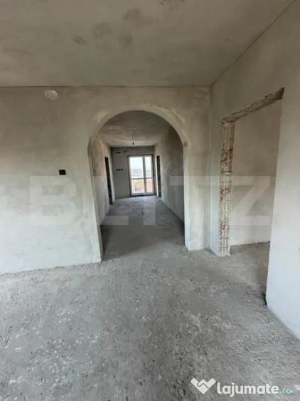 Casă cu 2 camere cu Teren 700 Mp în Central
