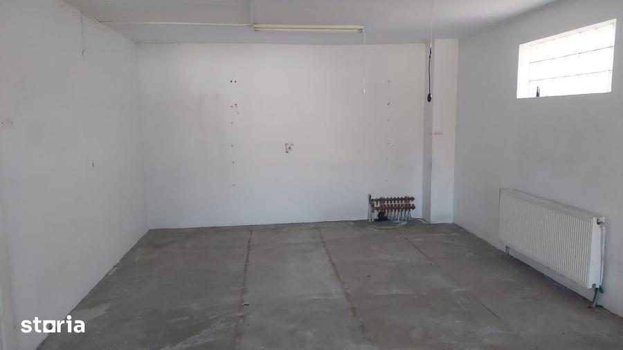 Spațiu comercial, de 150 mp, în Lazaret