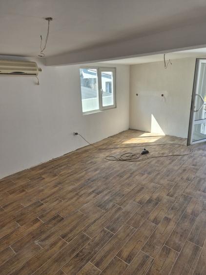 Spațiu comercial, de 60 mp, în Central