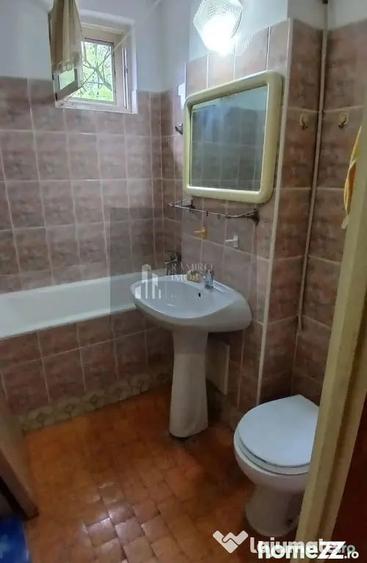 Apartament cu 3 camere decomandat în Brâncoveanu