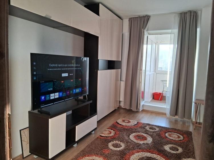 Apartament cu 2 camere decomandat în Antiaeriană