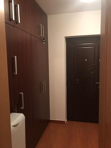 Garsonieră decomandată în Calea Turzii