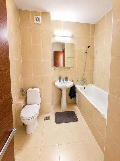 Apartament cu 3 camere, mobilat în Tătărași