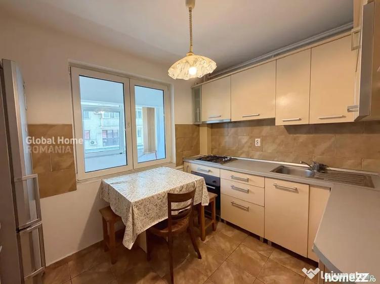 Apartament cu 3 camere decomandat în Magheru