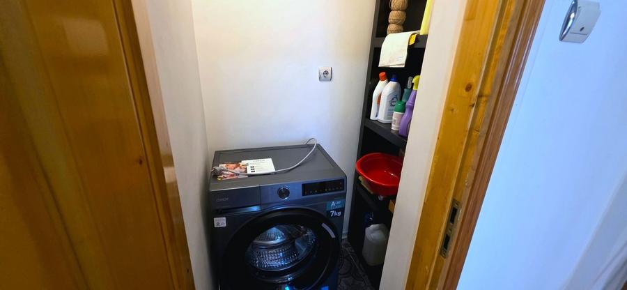 Apartament cu 3 camere decomandat, mobilat în Crângași