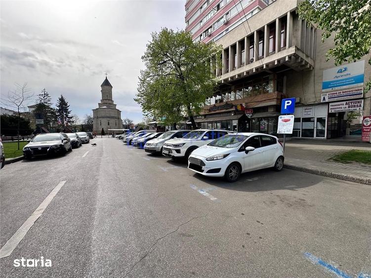 Spatiu comercial vitrat centru Iasi, Casa Cartii, 21mp - 9