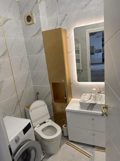 Apartament cu 3 camere nedecomandat în Lotus