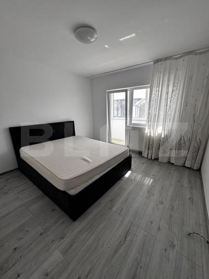 Apartament cu 3 camere decomandat, mobilat în Sud-Est