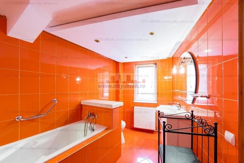 Casă individuală cu 5 camere decomandat cu Canalizare în Dorobanți