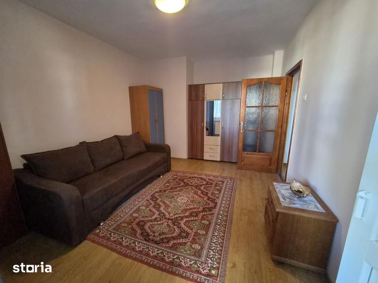 Apartament cu 3 camere în Ultracentral