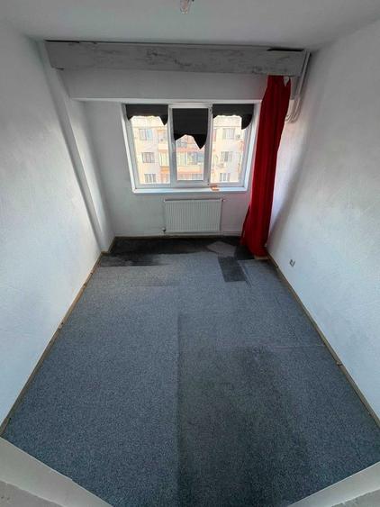 Apartament cu 3 camere decomandat în Ultracentral