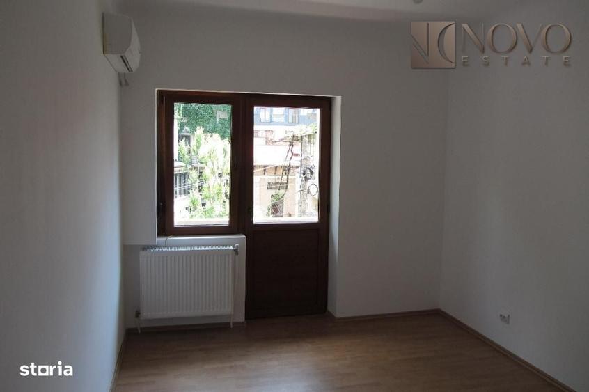 Apartament cu 4 camere decomandat în Vitan