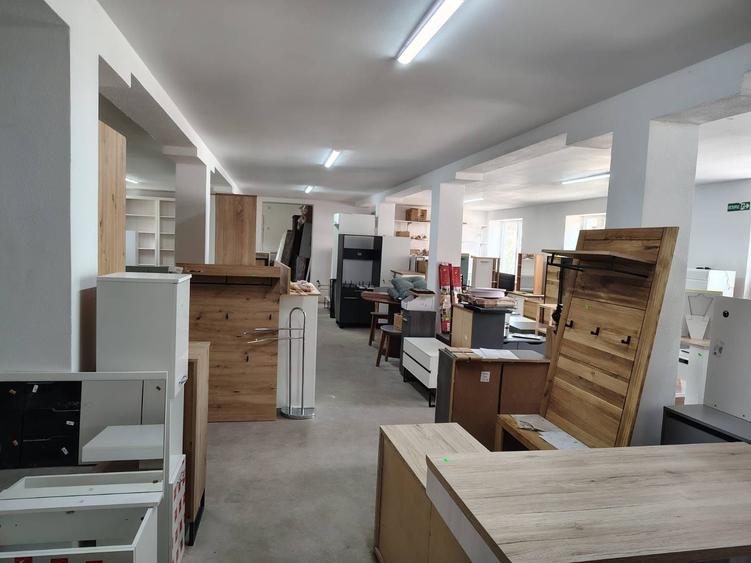 Casă cu 4 camere în Creaca
