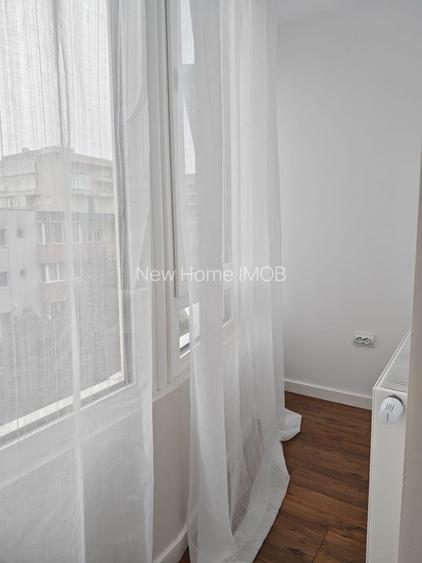 Apartament 3 camere, Astra