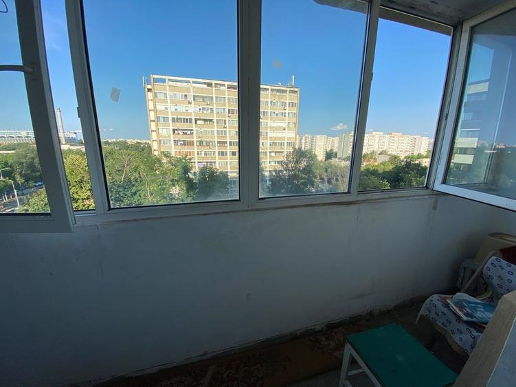 Apartament cu 3 camere decomandat în Muncii