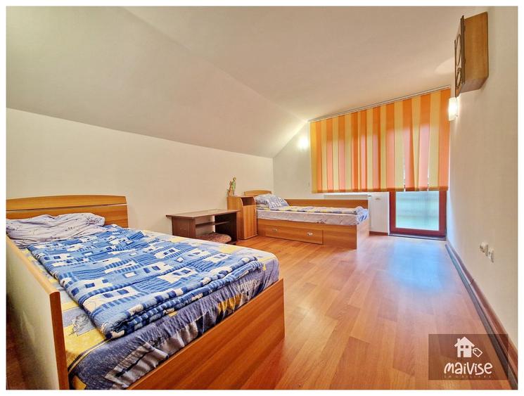 Casă individuală cu 5 camere cu Canalizare în Apața