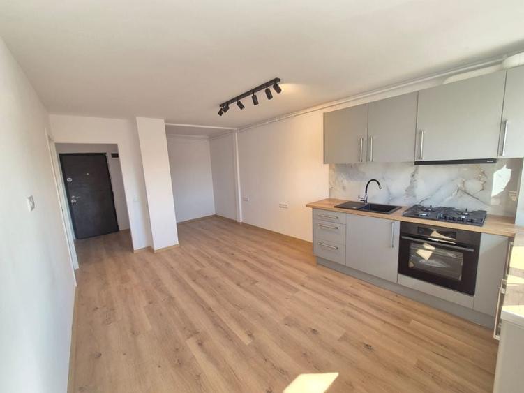 Apartament cu 2 camere decomandat în Florești