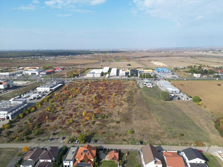 Teren Construcții intravilan de 6752 mp, în Lugojului