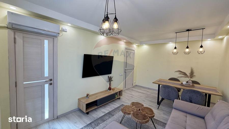Apartament cu 3 camere decomandat, mobilat în Sălăjan