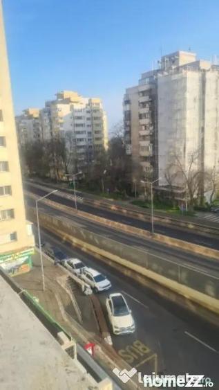Apartament cu 3 camere decomandat în Doamna Ghica