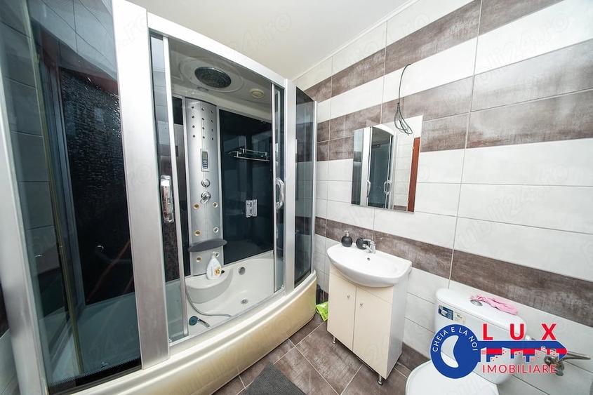 Casă cu Teren 200 Mp în Babadag