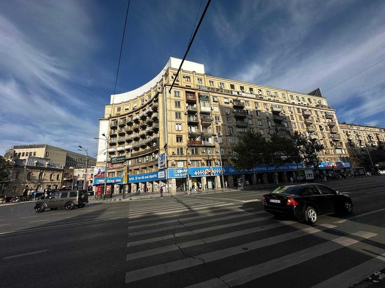Spațiu comercial, de 22 mp, în Romană
