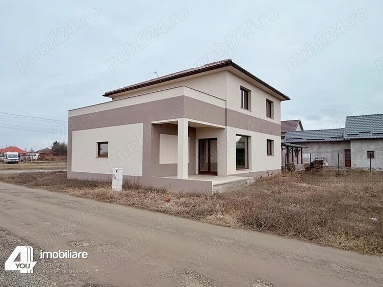 Casă cu Teren 500 Mp în Central