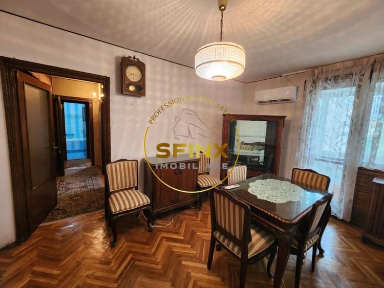 Apartament cu 3 camere semidecomandat în Gara de Nord