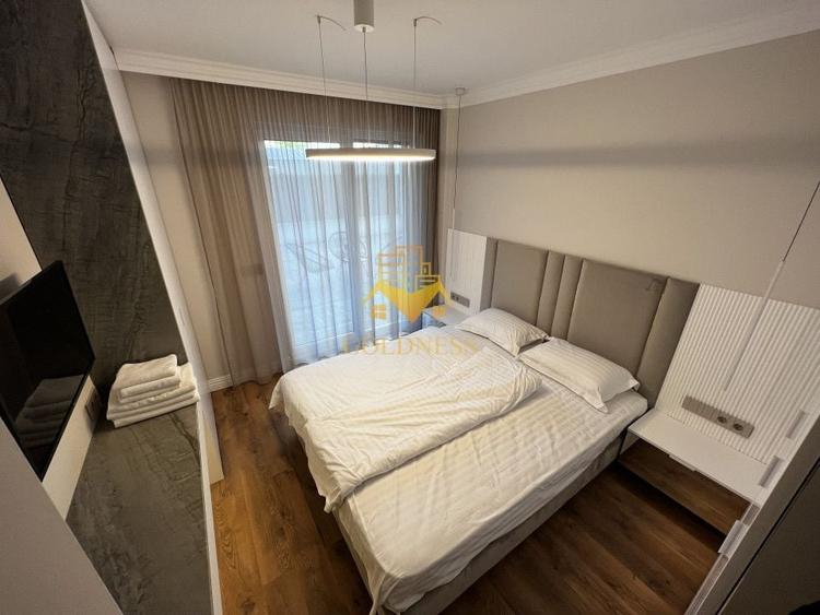 Apartament cu 3 camere semidecomandat în Central