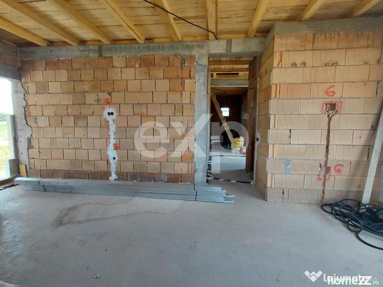 Casă cu 3 camere cu Teren 892 Mp în Bod