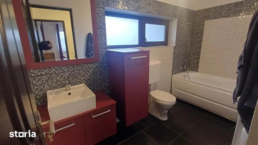 Casă cu 4 camere cu Teren 250 Mp în Hărman
