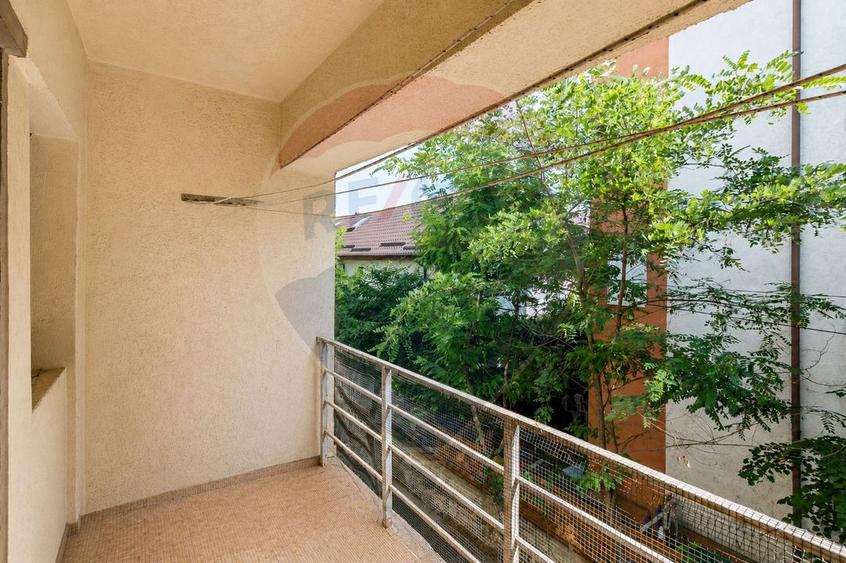 Apartament cu 2 camere de vânzare în Popesti Leordeni - 2