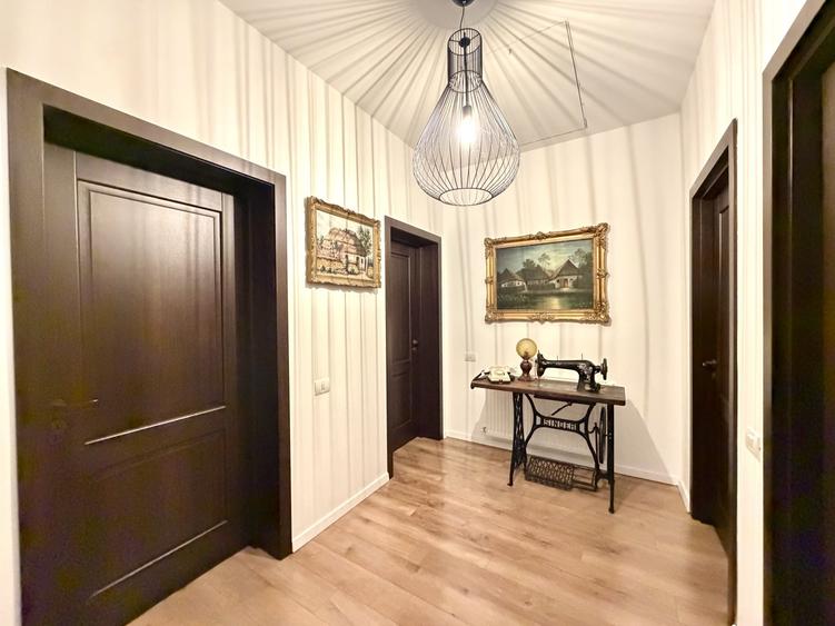 Duplex cu 4 camere cu Teren 320 Mp în Dumbrăvița