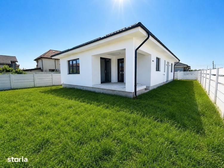 Casă cu 4 camere în Domnești