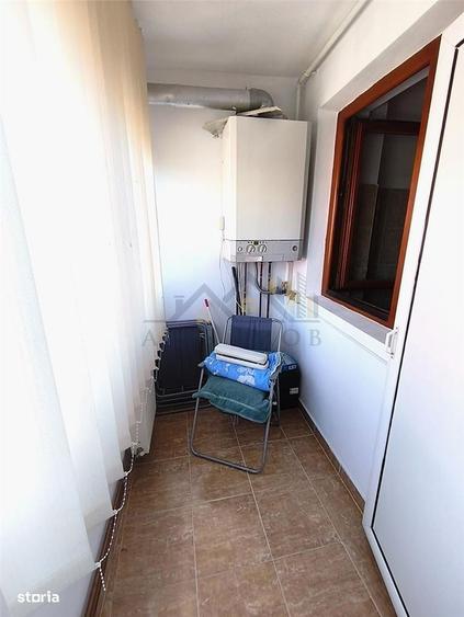 Apartament cu 2 camere semidecomandat în Unirii Sud
